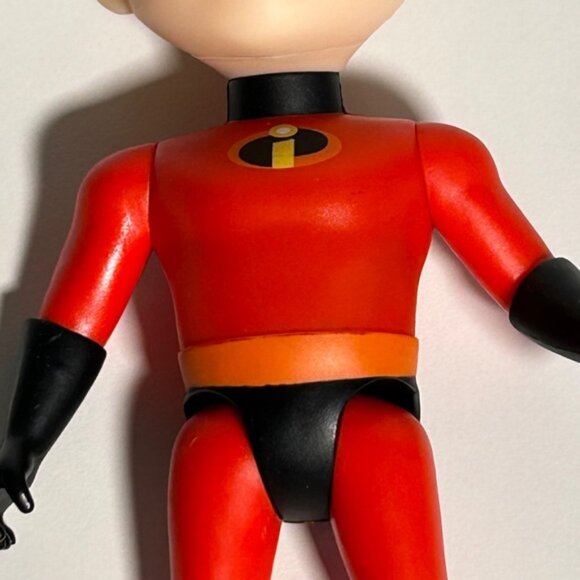 Disney Pixar The Incredible Dash Parr POne Sizeeable Doll 8inch - Picture 3 of 10